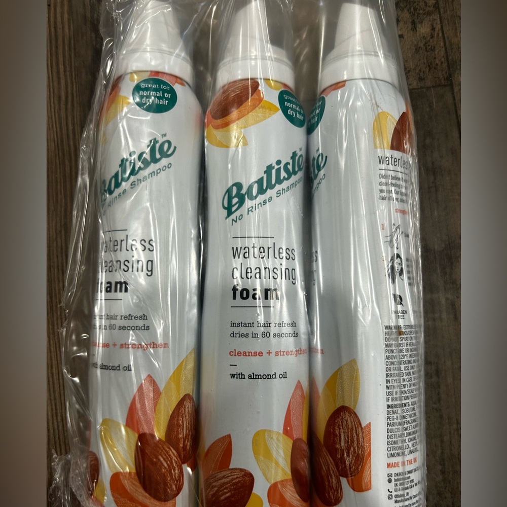 Baptiste waterless cleansing foam